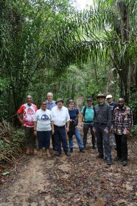Ein erstes Gefühl für “Regenwald” bekamen die Mitglieder der Delegation in der Nähe von Juruti Velho.
