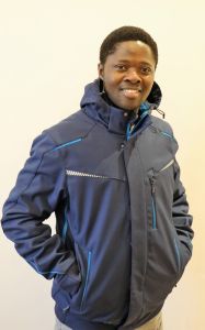 Erick Mpangala absolviert einen Freiwilligendienst in der Jugendbildungsstätte Volkersberg.